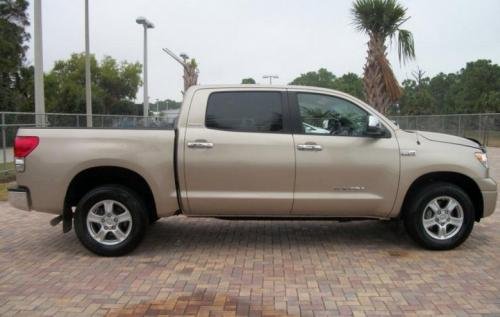 Photo Image Gallery & Touchup Paint: Toyota Tundra in Desert Sand Mica  (4Q2)  YEARS: 2007-2009