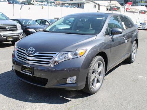 Photo Image Gallery & Touchup Paint: Toyota Venza in Magnetic Gray Metallic  (1G3)  YEARS: 2009-2015