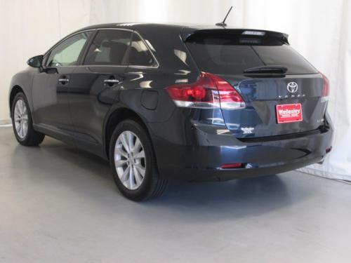 Photo Image Gallery & Touchup Paint: Toyota Venza in Cosmic Gray Mica  (1H2)  YEARS: 2013-2015