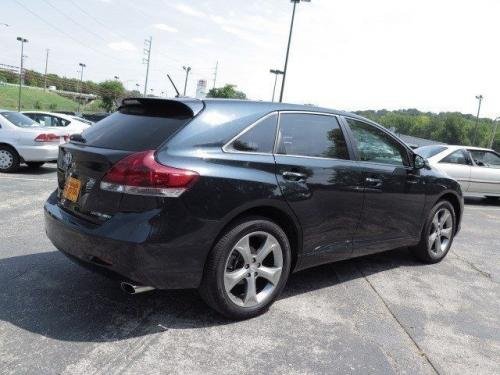 Photo Image Gallery & Touchup Paint: Toyota Venza in Cosmic Gray Mica  (1H2)  YEARS: 2013-2015