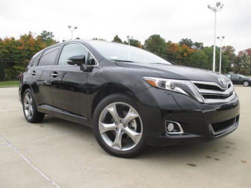 Photo Image Gallery & Touchup Paint: Toyota Venza in Attitude Black Metallic  (218)  YEARS: 2013-2015