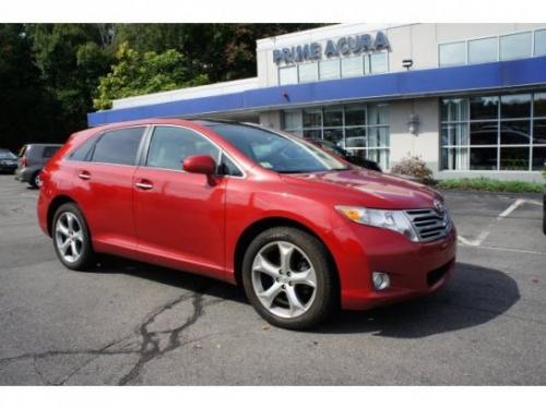 Photo Image Gallery & Touchup Paint: Toyota Venza in Barcelona Red Metallic  (3R3)  YEARS: 2009-2015