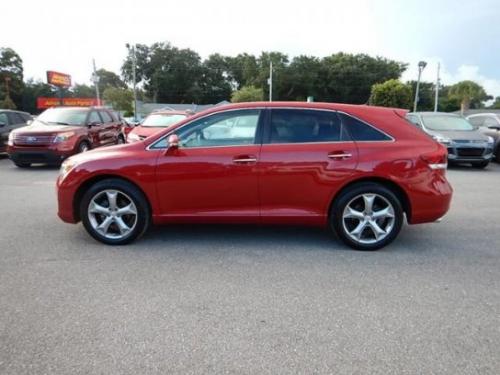 Photo Image Gallery & Touchup Paint: Toyota Venza in Barcelona Red Metallic  (3R3)  YEARS: 2009-2015