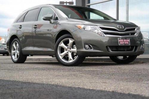 Photo Image Gallery & Touchup Paint: Toyota Venza in Cypress Pearl   (6T7)  YEARS: 2013-2014