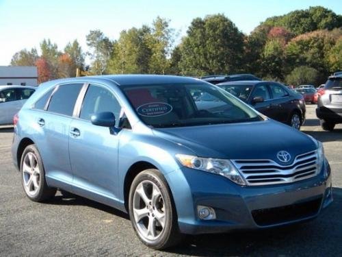Photo Image Gallery & Touchup Paint: Toyota Venza in Tropical Sea Metallic  (8U6)  YEARS: 2009-2012