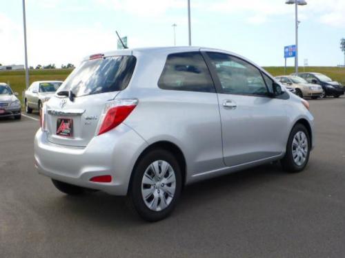 Photo Image Gallery & Touchup Paint: Toyota Yaris in Classic Silver Metallic  (1F7)  YEARS: 2012-2017