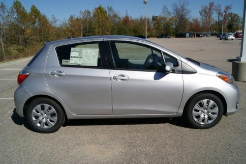 Photo Image Gallery & Touchup Paint: Toyota Yaris in Classic Silver Metallic  (1F7)  YEARS: 2012-2017