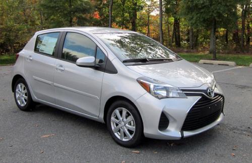 Photo Image Gallery & Touchup Paint: Toyota Yaris in Classic Silver Metallic  (1F7)  YEARS: 2012-2017