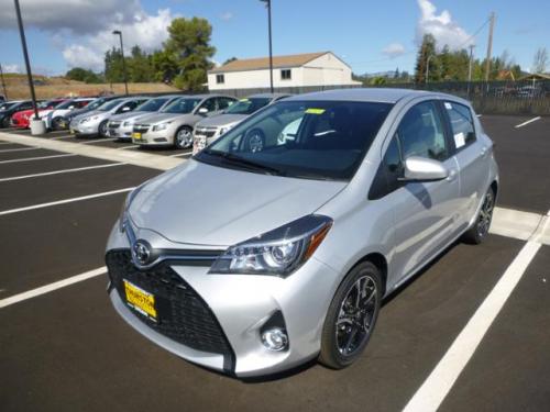 Photo Image Gallery & Touchup Paint: Toyota Yaris in Classic Silver Metallic  (1F7)  YEARS: 2012-2017