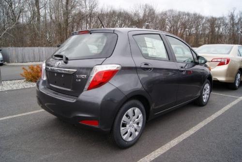 Photo Image Gallery Touchup Paint Toyota Yaris In Magnetic Gray