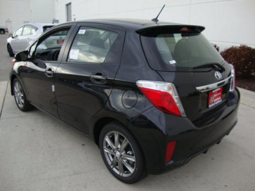 Photo Image Gallery & Touchup Paint: Toyota Yaris in Black Sand Pearl  (209)  YEARS: 2012-2017