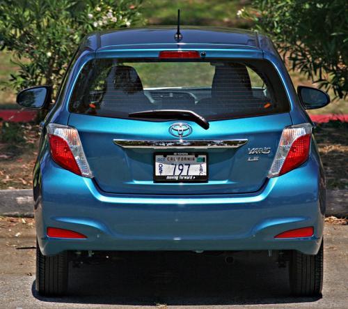 Photo Image Gallery & Touchup Paint: Toyota Yaris in Lagoon Blue Mica  (788)  YEARS: 2012-2014