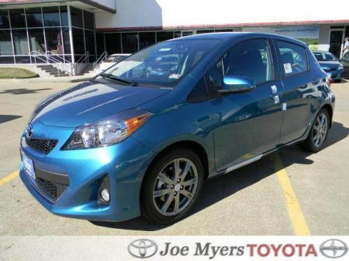 Photo Image Gallery & Touchup Paint: Toyota Yaris in Lagoon Blue Mica  (788)  YEARS: 2012-2014