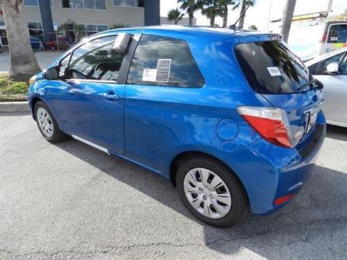 Photo Image Gallery & Touchup Paint: Toyota Yaris in Blazing Blue Pearl  (8T0)  YEARS: 2012-2014