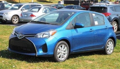 toyota yaris Photo Example of Paint Code 8T7