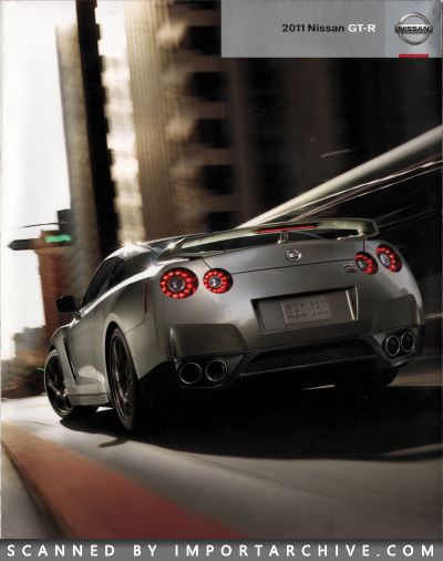 2011 Nissan Brochure Cover