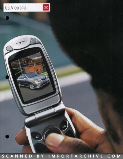 2005 Toyota Brochure Cover