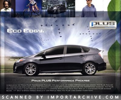 2011 Toyota Brochure Cover
