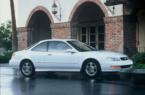 Photo of a 1999 Acura CL in Taffeta White (paint color code NH578)