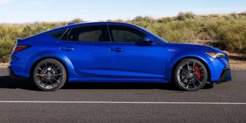 Photo of a 2023-2025 Acura Integra in Apex Blue Pearl (paint color code B621P