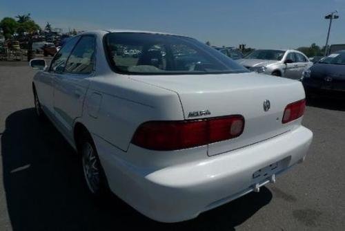 Photo of a 1994-1998 Acura Integra in Frost White (paint color code NH538