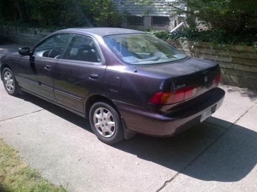Photo of a 1996-1997 Acura Integra in Black Currant Pearl (paint color code RP25P