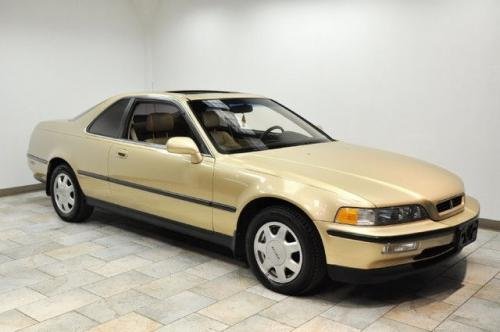 acura legend Photo Example of Paint Code YR502P