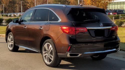 Photo of a 2017-2018 Acura MDX in Black Copper Pearl (paint color code YR601P)