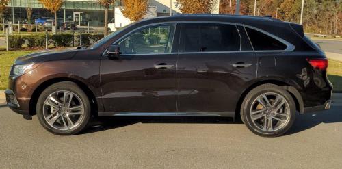 Photo of a 2017-2018 Acura MDX in Black Copper Pearl (paint color code YR601P)