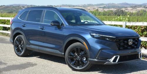 Photo of a 2025 Acura MDX in Canyon River Blue Metallic (paint color code B640M)