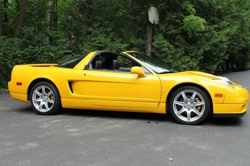 acura nsx Photo Example of Paint Code Y65P