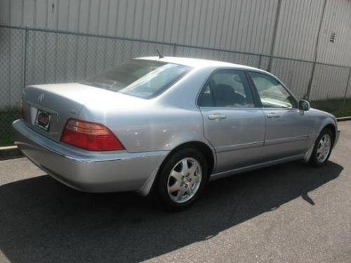 Photo of a 2001-2004 Acura RL in Satin Silver Metallic (paint color code NH623M