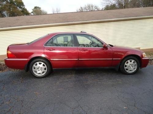Photo of a 1998-2000 Acura RL in Ruby Red Pearl (paint color code R504P)