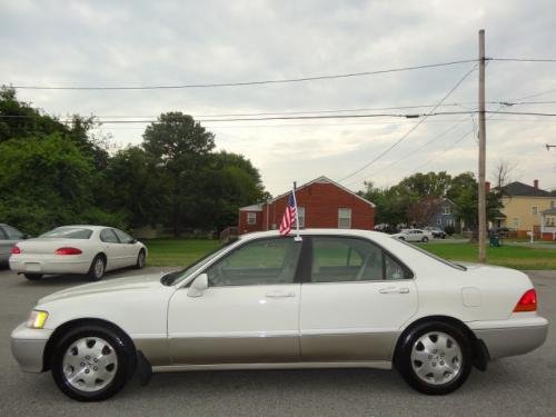 Photo of a 1998 Acura RL in Cayman White on Zinc Silver (paint color code TNA)