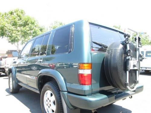 Photo of a 1997 Acura SLX in Fir Green (paint color code G501