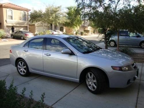 Photo of a 2004-2005 Acura TSX in Satin Silver Metallic (paint color code NH623M
