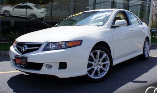 Photo of a 2007 Acura TSX in Premium White Pearl (paint color code NH624P)