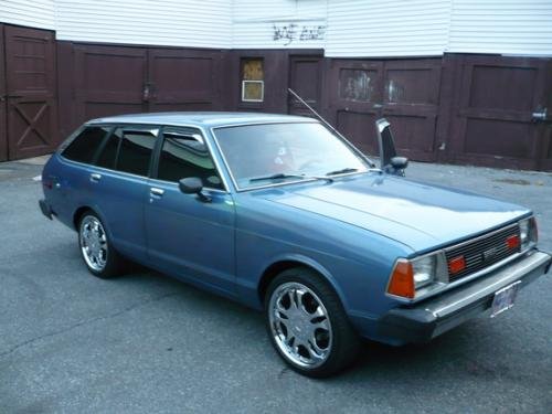 Photo of a 1980-1981 Datsun 210 in Satin Blue Metallic (paint color code 815