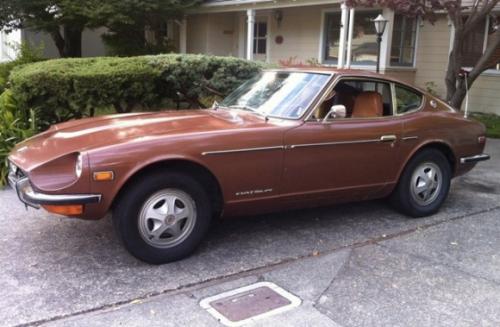 Photo of a 1972-1973 Datsun Z in Brown Metallic (AKA Coco) (paint color code 114)