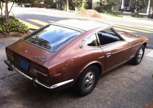 Photo of a 1972-1973 Datsun Z in Brown Metallic (AKA Coco) (paint color code 114)