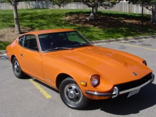 Photo of a 1971 Datsun Z in New Sight Orange (paint color code 918)