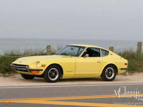 Photo of a 1970-1971 Datsun Z in Sunshine Yellow (paint color code 919)