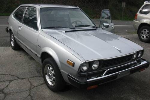 Photo of a 1976-1978 Honda Accord in Silver Metallic (paint color code NH59M)