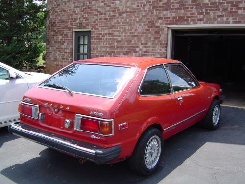 Photo of a 1978 Honda Accord in Sophia Red (paint color code R31)