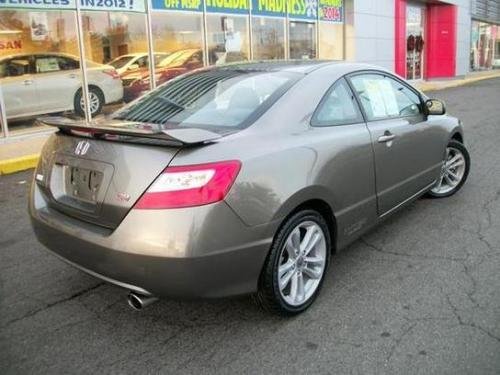 Photo of a 2006-2008 Honda Civic in Galaxy Gray Metallic (paint color code NH701M