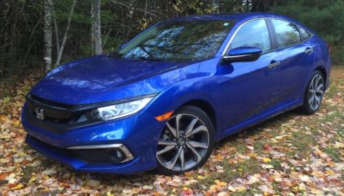 Photo of a 2022-2024 Honda Civic in Aegean Blue Metallic (paint color code B593M)