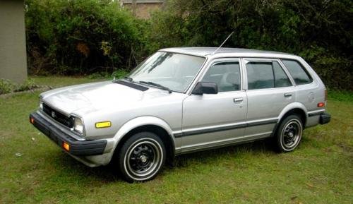 Photo of a 1983 Honda Civic in Arctic Silver Metallic (paint color code NH79M