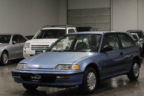 Photo of a 1991 Honda Civic in Saxony Blue Metallic (paint color code B56M)