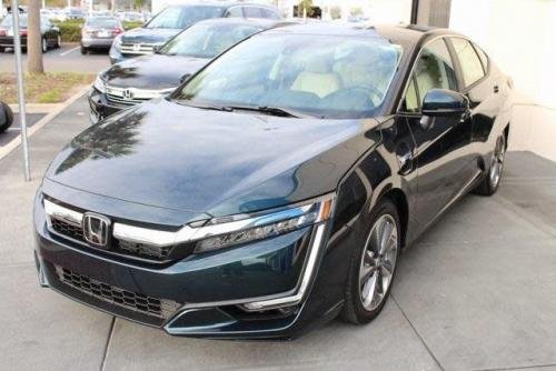 Photo of a 2018-2020 Honda Clarity in Moonlit Forest Pearl (paint color code BG66P)