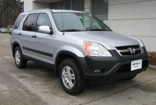 Photo of a 2002-2005 Honda CR-V in Satin Silver Metallic (paint color code NH623M